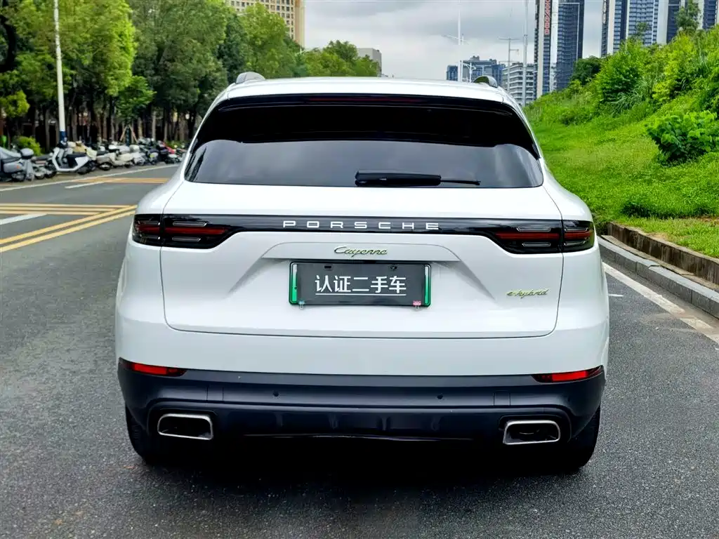 Cayenne NEV Cayenne E-Hybrid 2.0 T