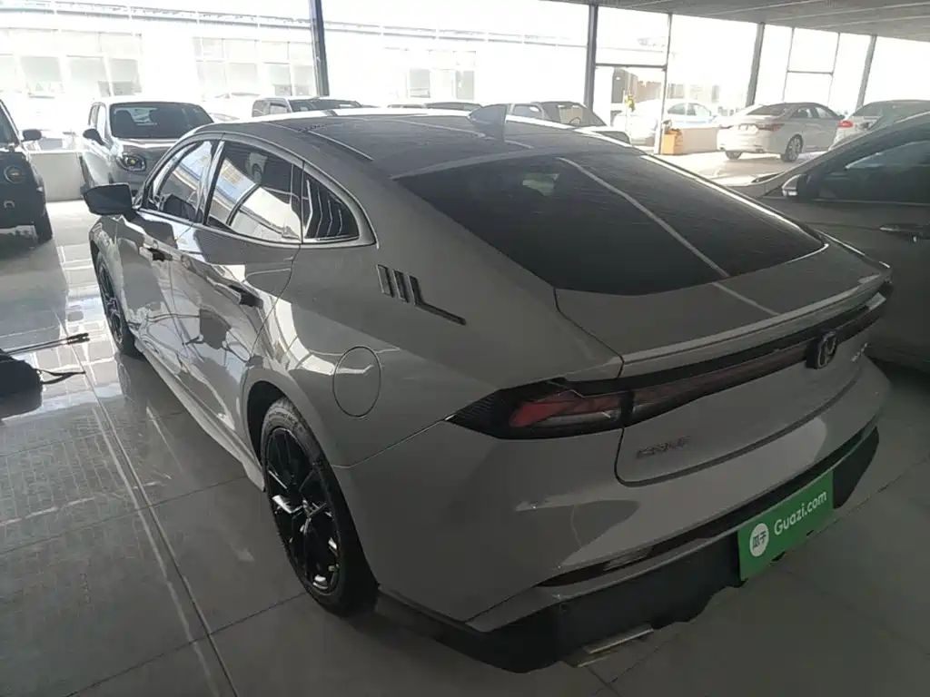 Changan UNI-V 1.5 T Distinguished