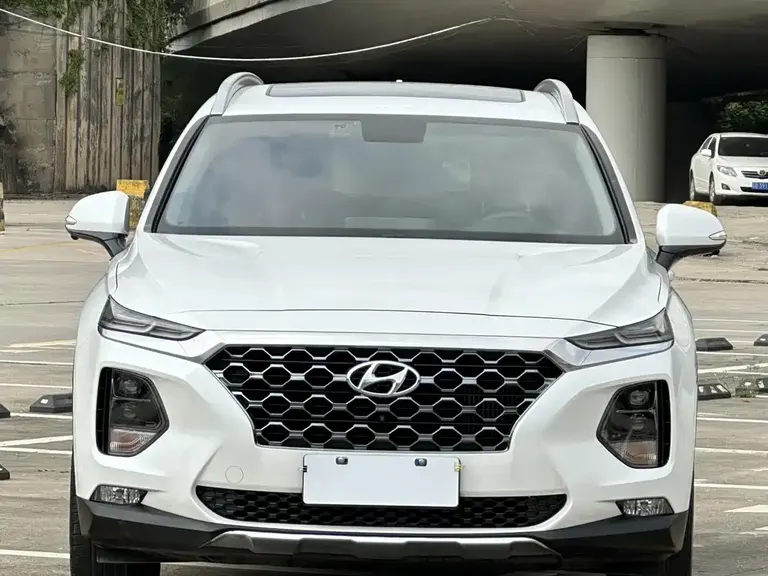 Hyundai Santa Fe 380 TGDi GLS Auto 2 WD Luxury CN-V