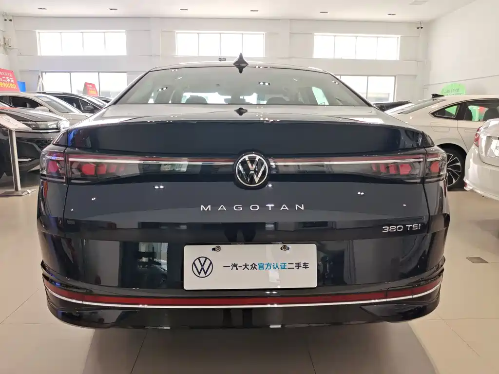 Magotan 380 TSI DSG Supreme