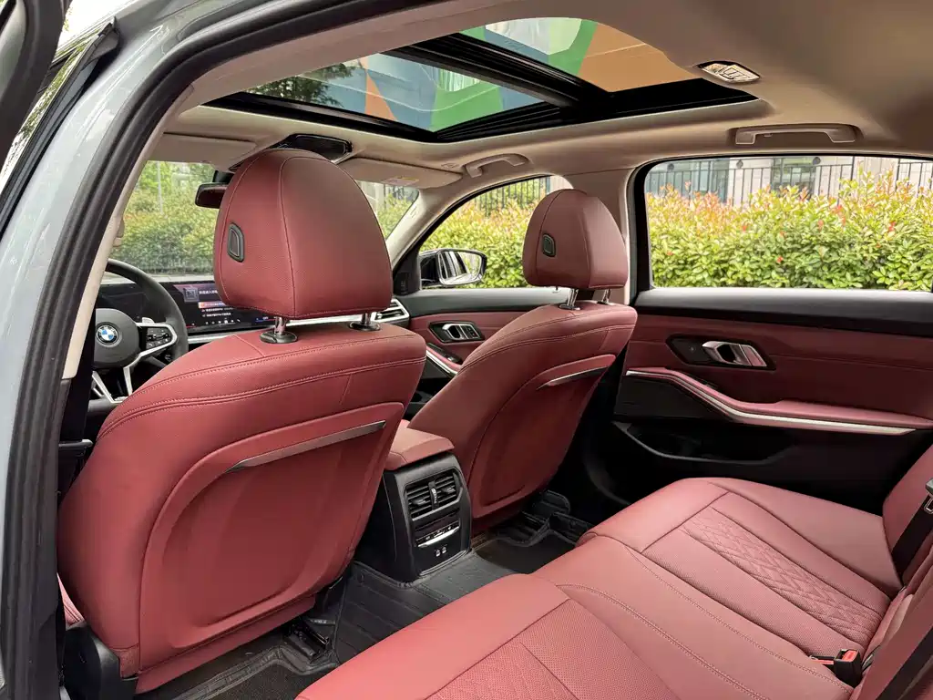 BMW 3 Series 330 Li M Sport Night Package