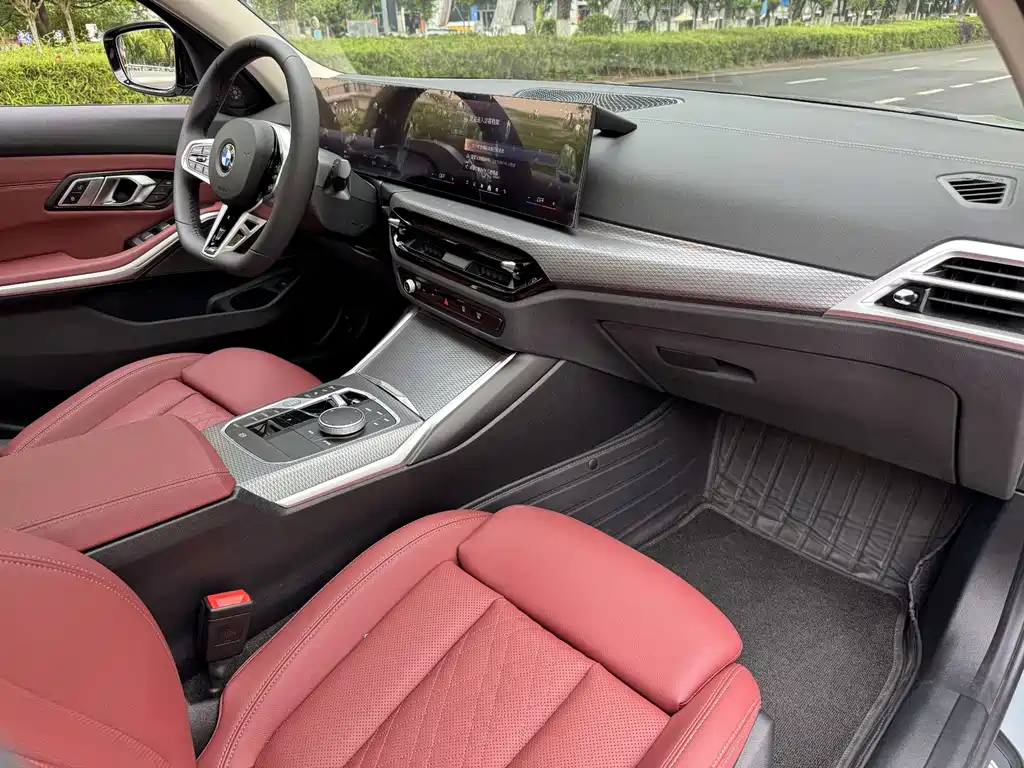 BMW 3 Series 330 Li M Sport Night Package