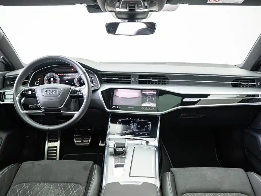 Audi A7 L 45 TFSI quattro Luxury Enjoyment