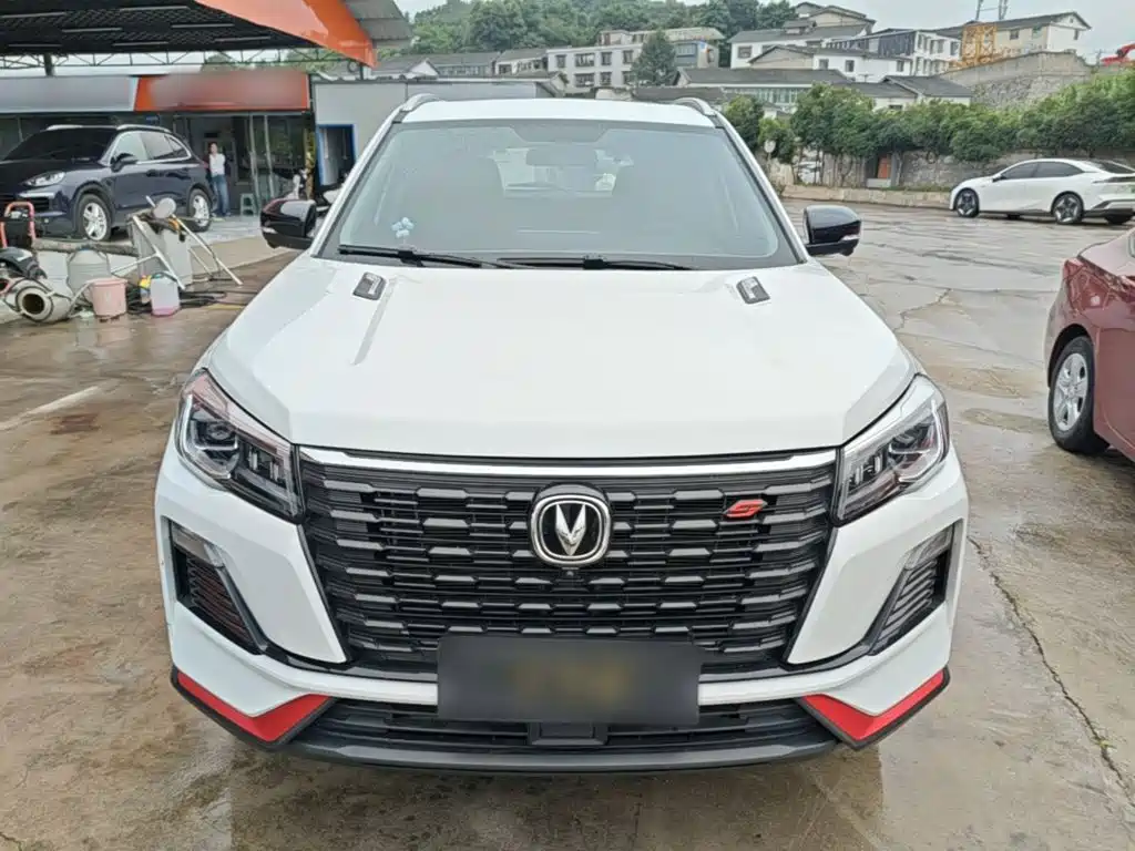 Changan CS75 Smooth Enjoyment 1.5 T DCT Distinguished
