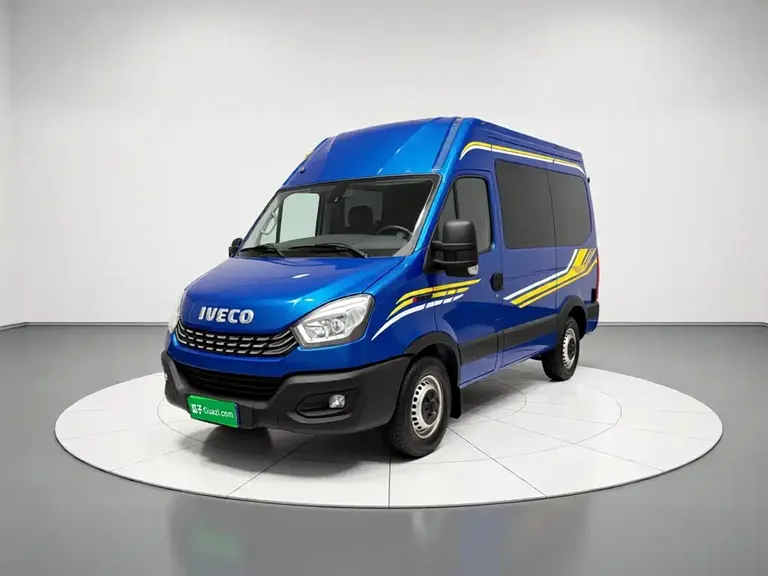 IVECO Daily 依维柯欧胜 2021款 3.0 T 自动超瑞短轴高顶侧拉门F1 C