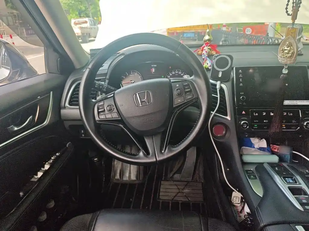 Avancier 370 TURBO 2 WD Luxury