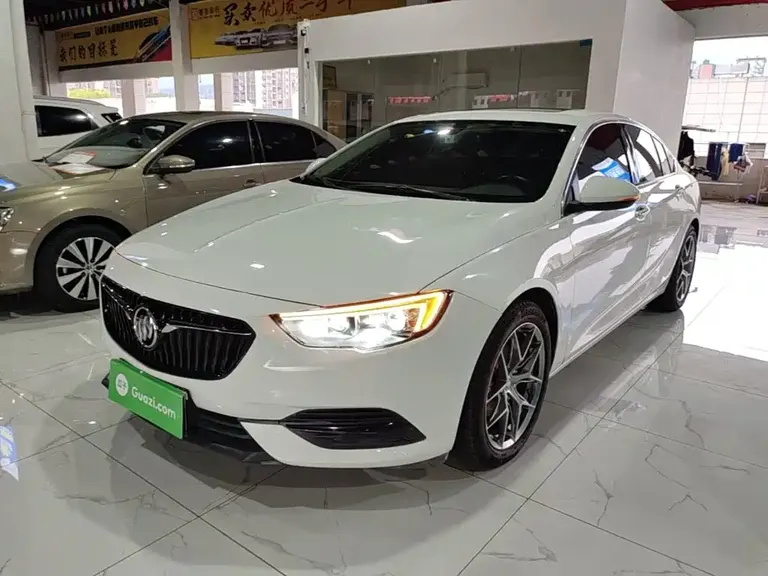 Buick Regal 20 T Elite