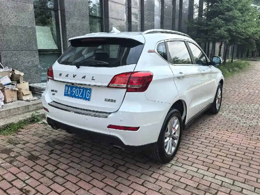 Haval H2 哈弗H2 2016款 红标 1.5 T 手动两驱精英型
