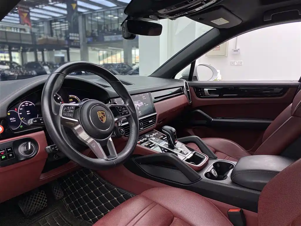 Cayenne NEV Cayenne E-Hybrid Coupé 2.0 T