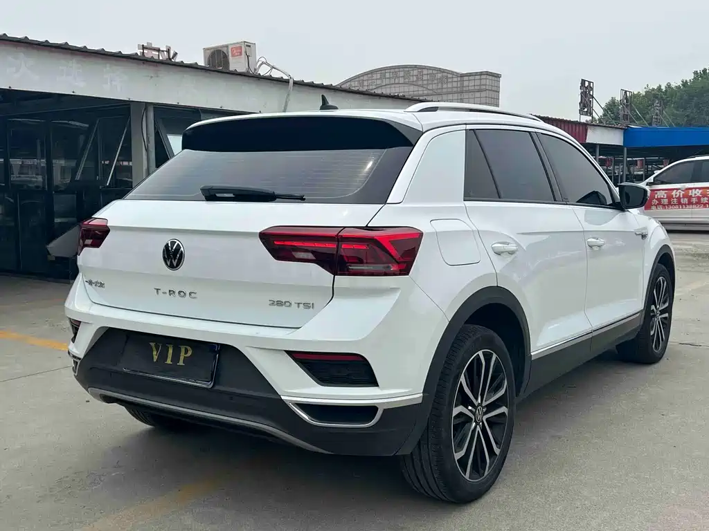 T-ROC 280 TSI DSG 2 WD Comfort Enjoyment Connected