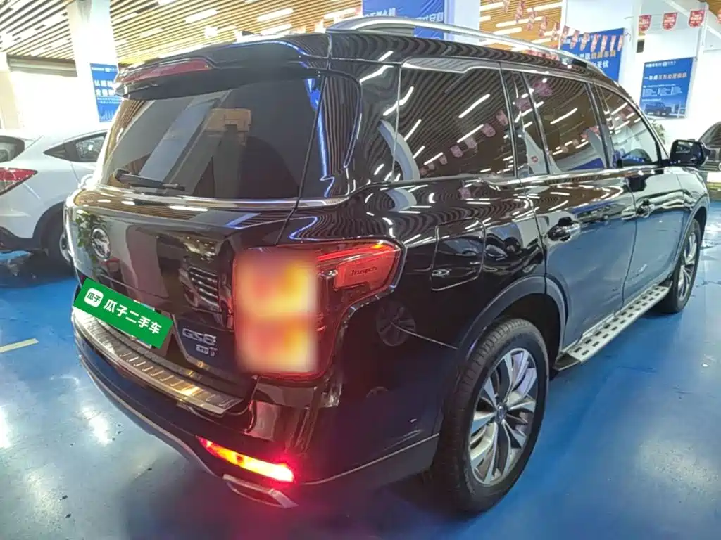GAC Trumpchi GS8 320 T 2 WD Luxury Connected (7-seat)