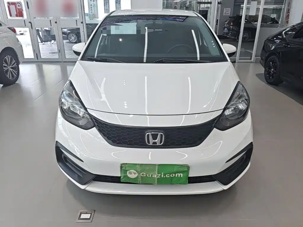 Fit 1.5 L CVT Trend Start