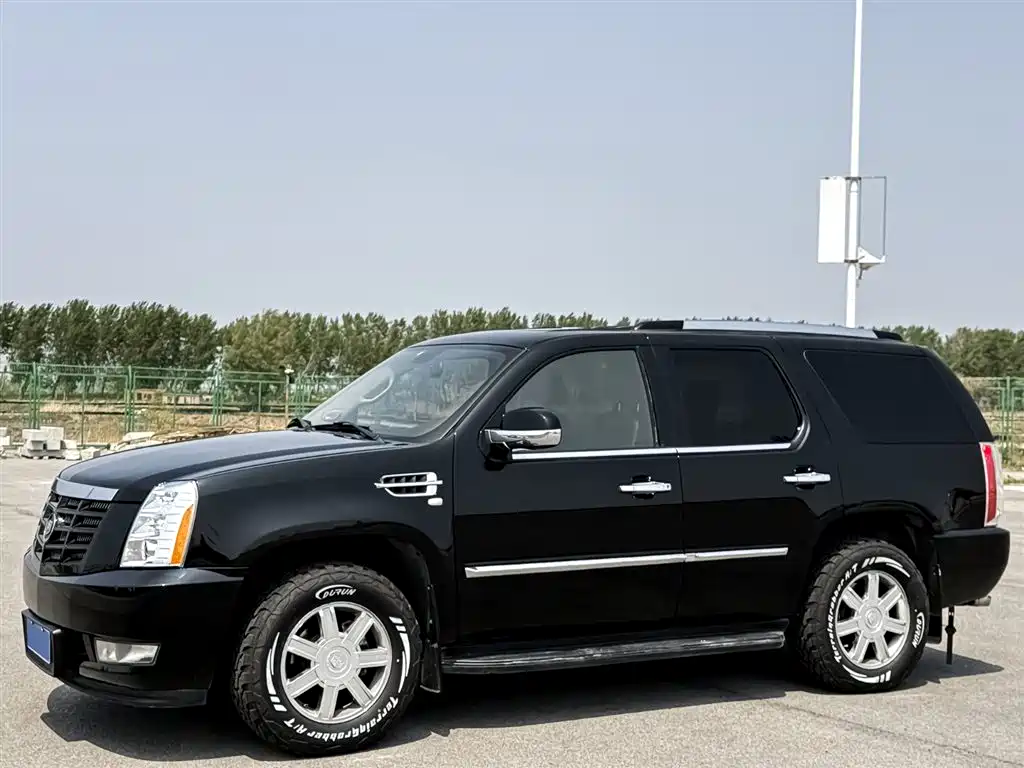 Escalade 6.2 AWD