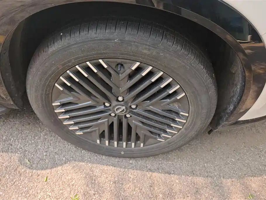 Tanlu 380 VC-TURBO 4 WD Smart Supreme 6-seat