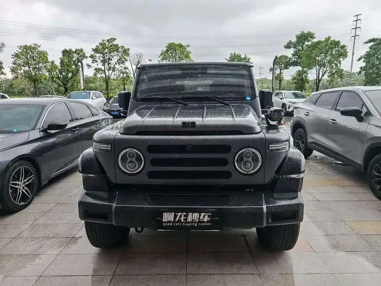 212 T01 2.0 T Mechanic