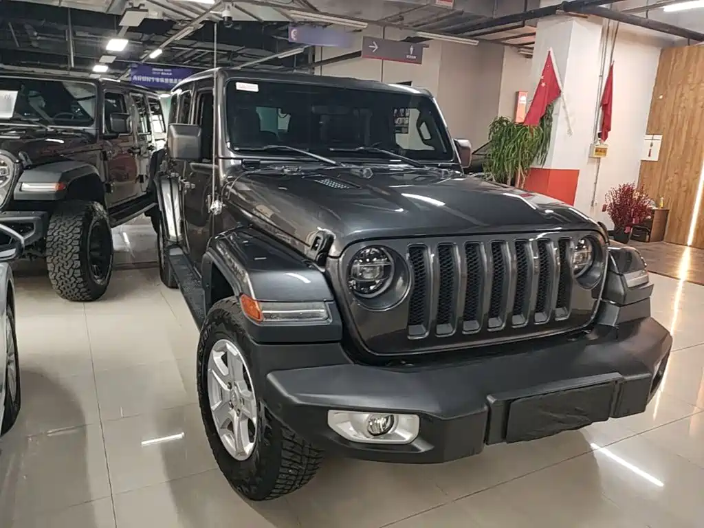 Wrangler 2.0 T Sahara 4-door