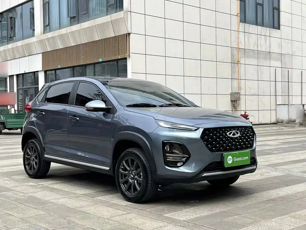 Tiggo 3 x 1.5 L CVT Outstanding