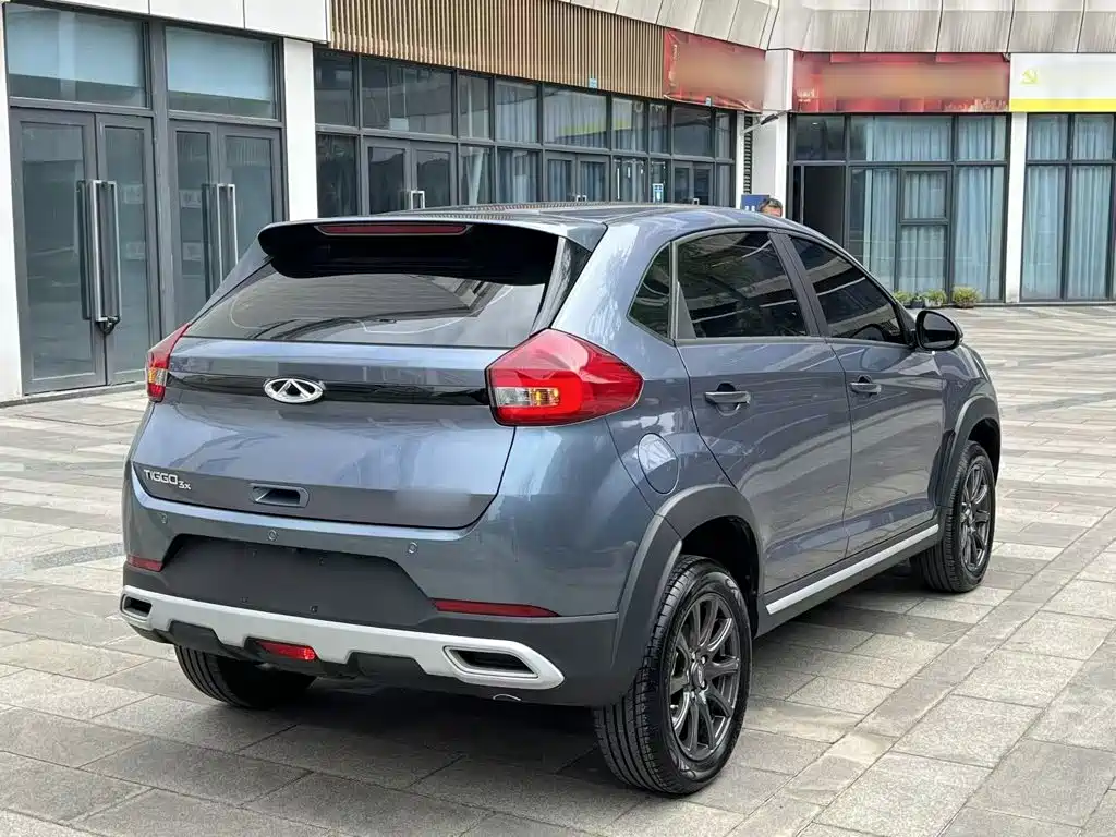 Tiggo 3 x 1.5 L CVT Outstanding