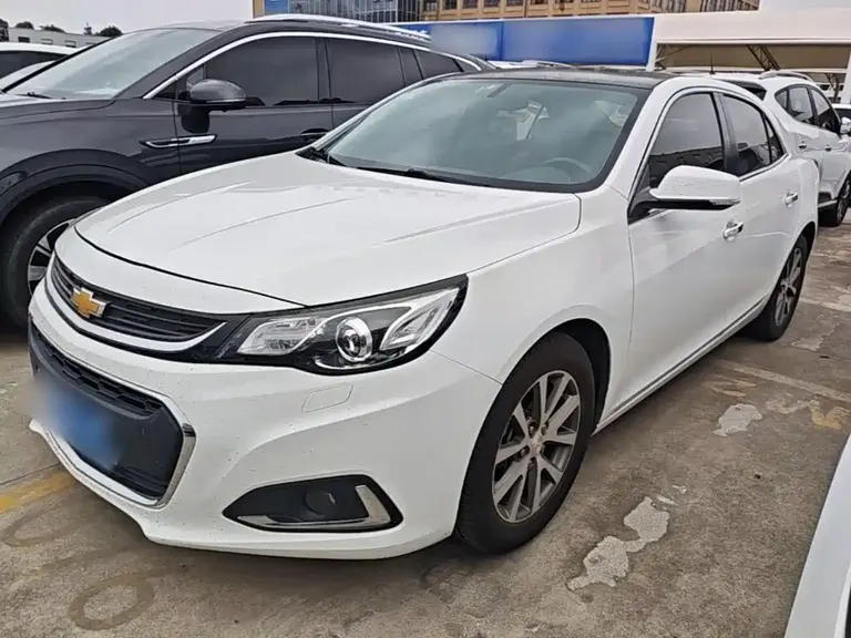 Chevrolet Malibu 2.0 L Auto Luxury