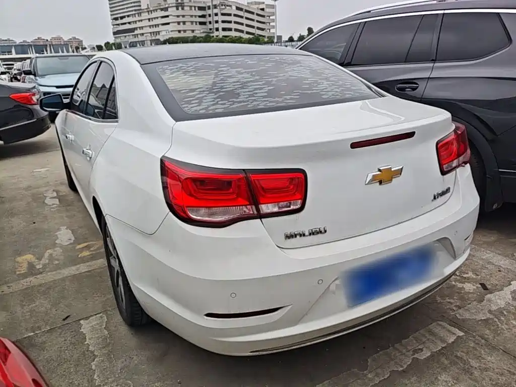 Malibu 2.0 L Auto Luxury