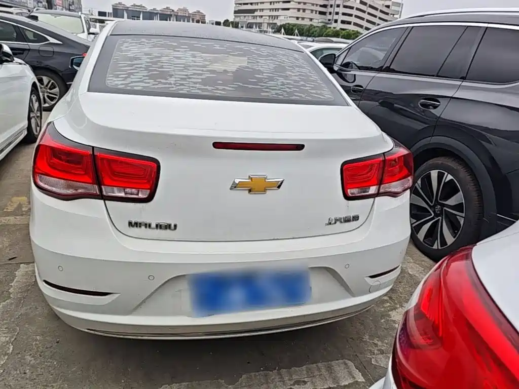 Malibu 2.0 L Auto Luxury