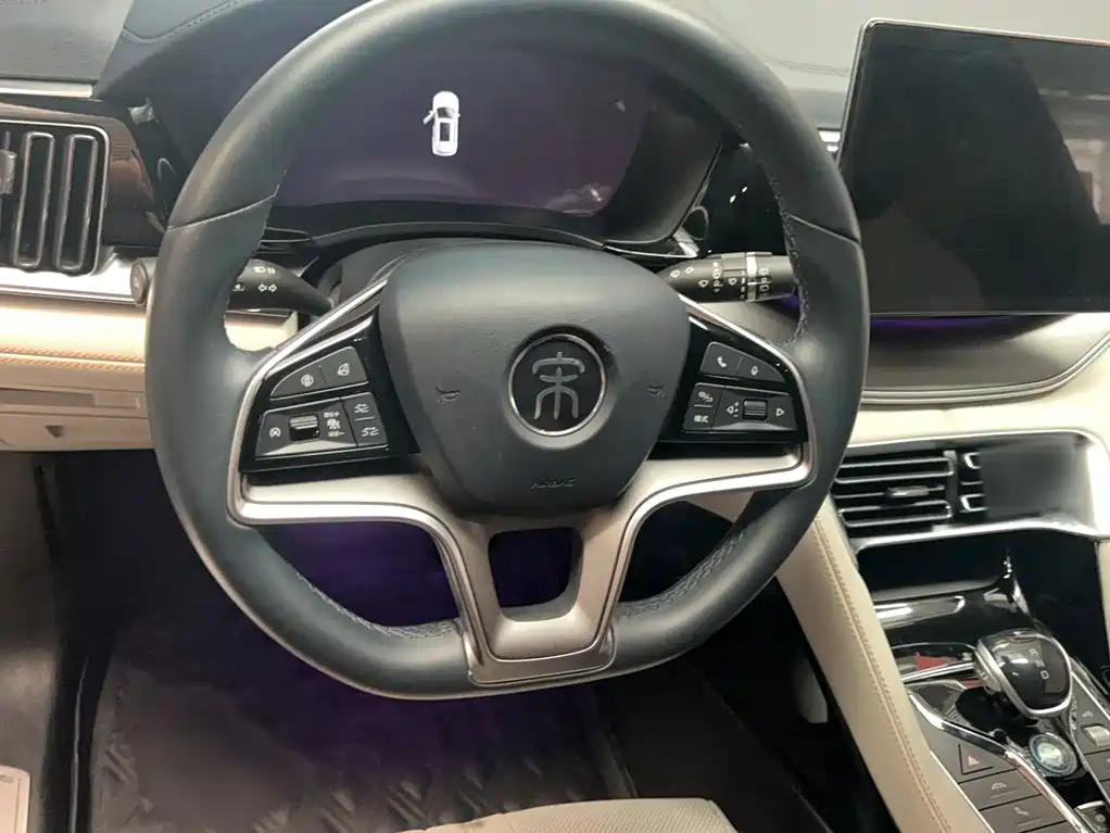Song PLUS NEV DM-i 110 KM Flagship PLUS