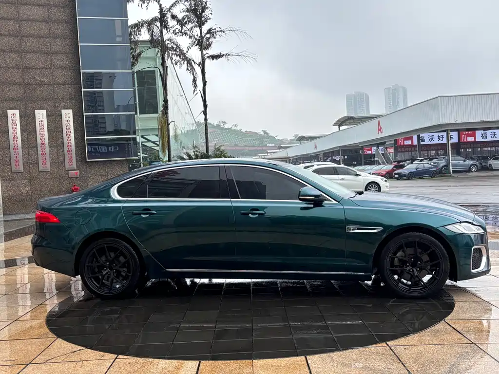 Jaguar XFL XFL 2.0 T P200 2 WD Elite