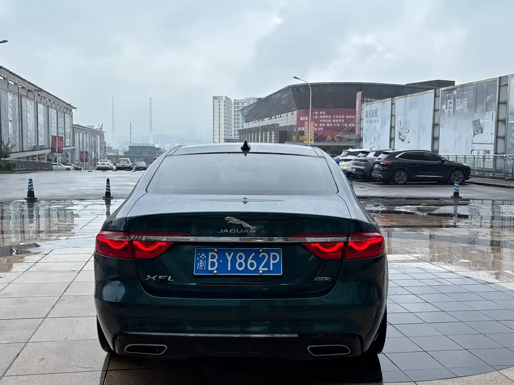 Jaguar XFL XFL 2.0 T P200 2 WD Elite