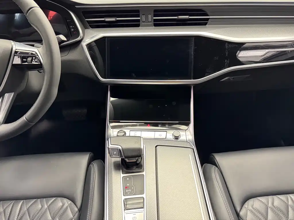 Audi A6 L 45 TFSI Select Dynamic