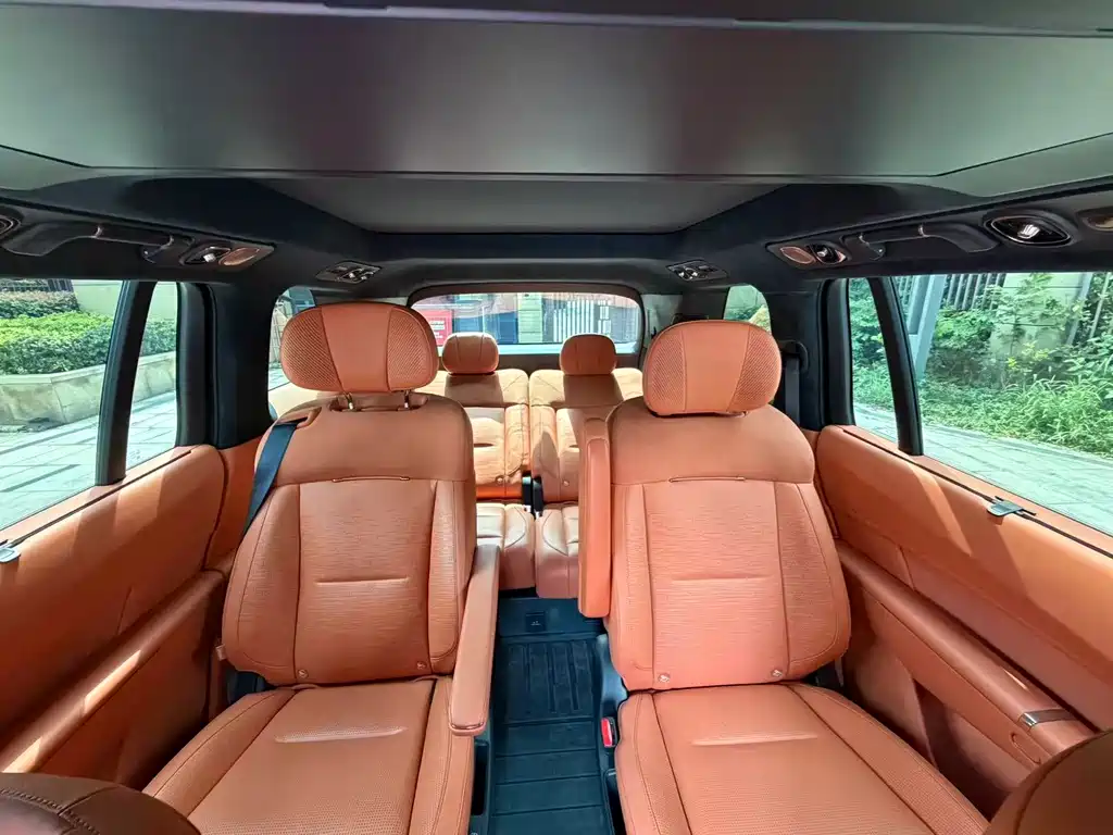 Lynk & Co 900 领克900 2025款 2.0 T 探索版 6座
