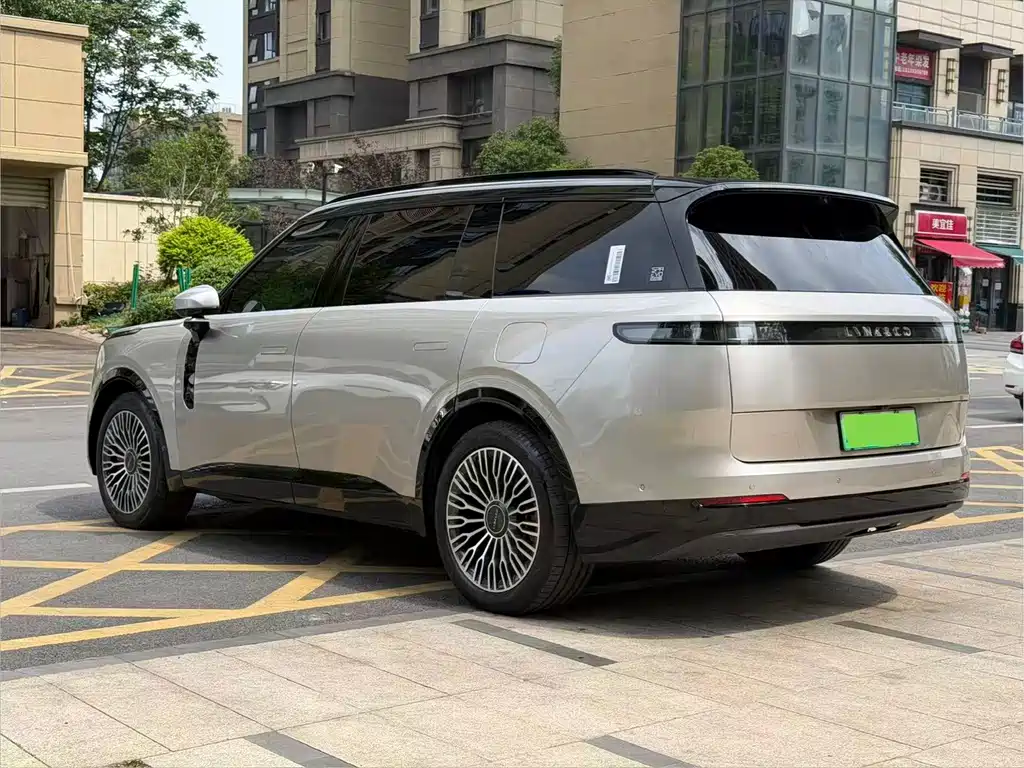 Lynk & Co 900 领克900 2025款 2.0 T 探索版 6座