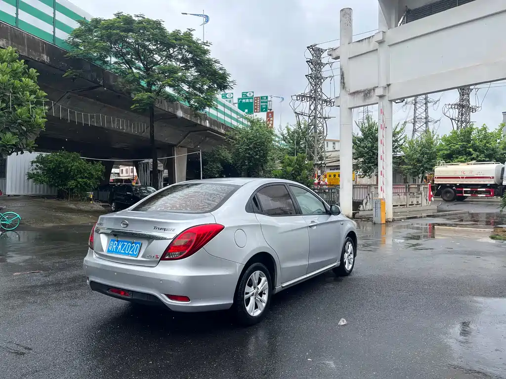 Trumpchi GA3 S Vision 传祺GA3 S视界 2014款 1.6 L 手动豪华ESP版
