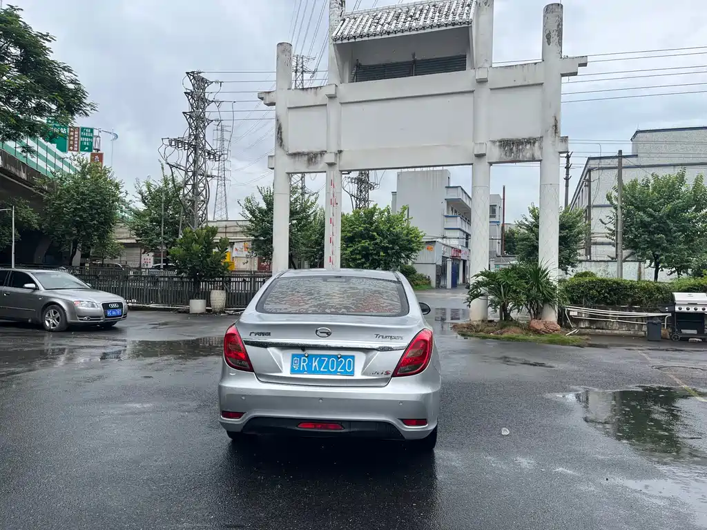 Trumpchi GA3 S Vision 传祺GA3 S视界 2014款 1.6 L 手动豪华ESP版