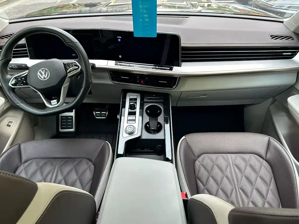 Tavendor 380 TSI 4 WD R-Line Cruise