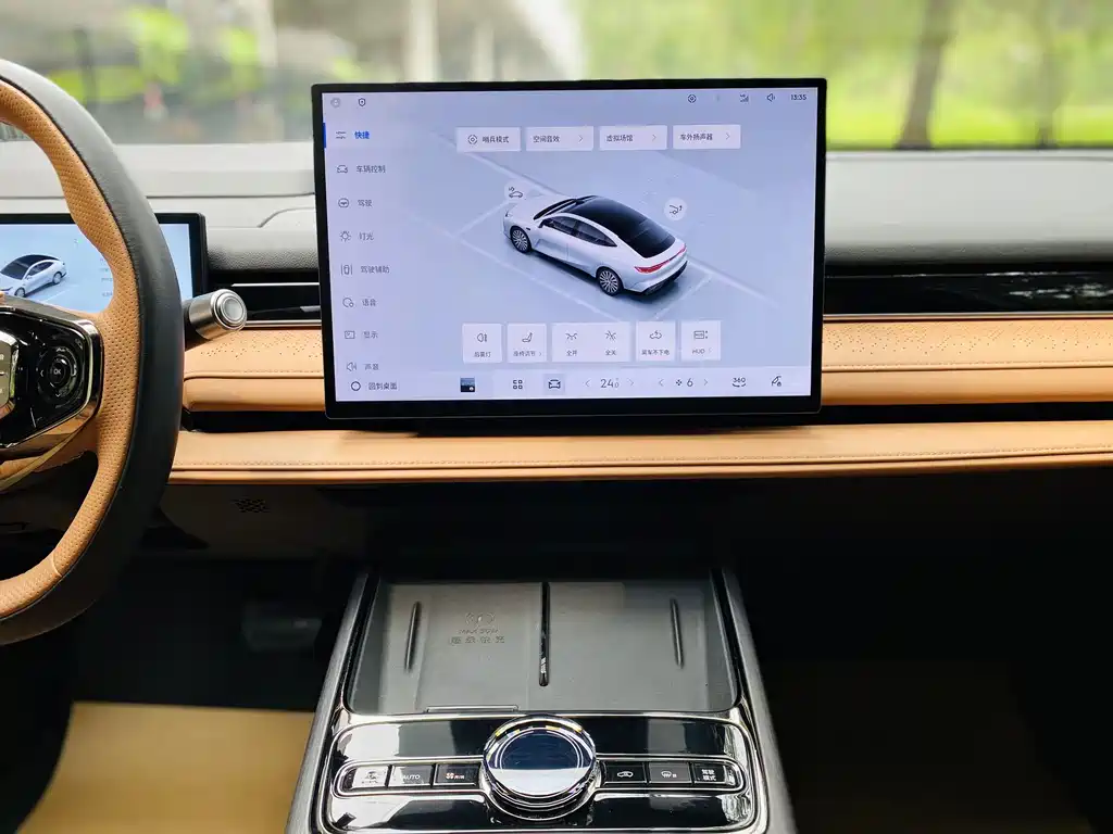 Galaxy Xingyao 8 130 km EM-i Flagship