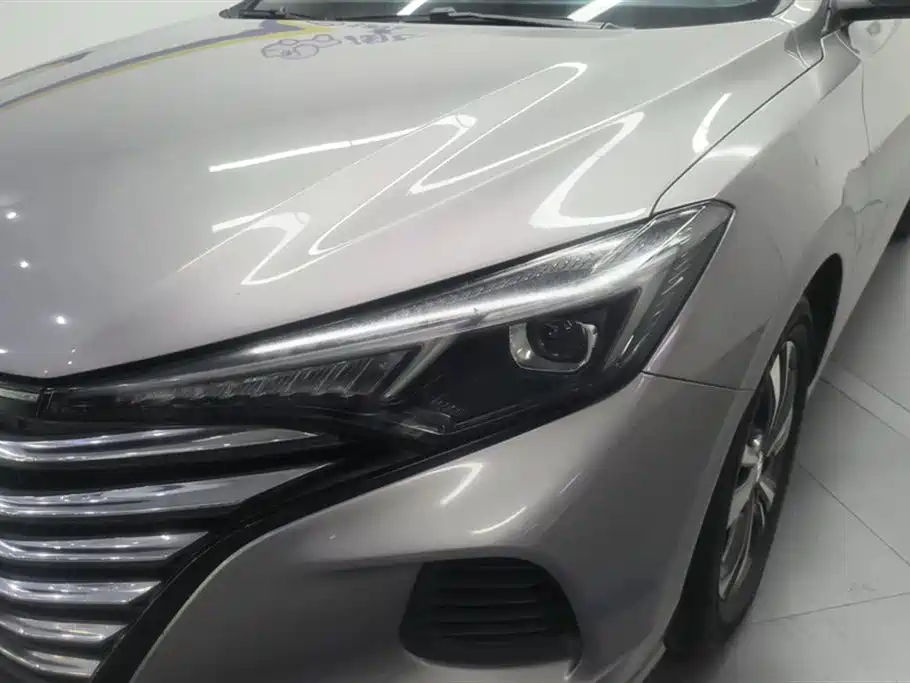 Eado PLUS Million 1.6 L GDI CVT Luxury