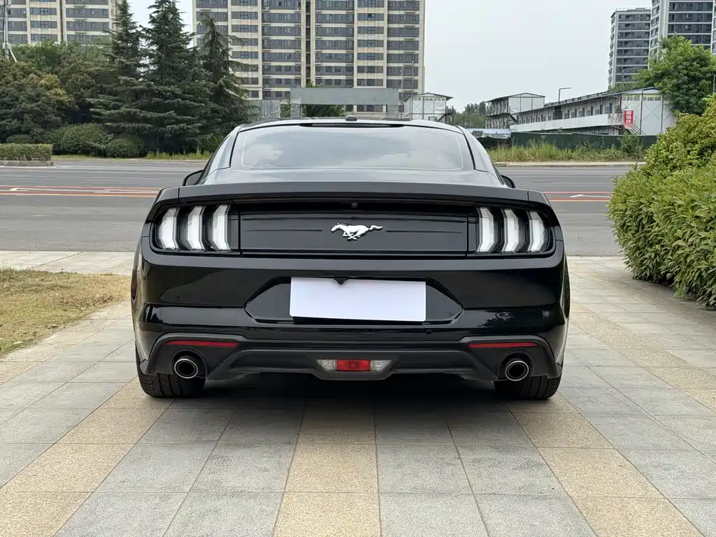 Mustang 2.3 L EcoBoost