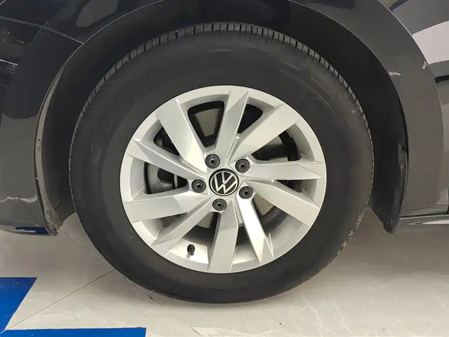 Passat Facelift 280 TSI Business CN-VI