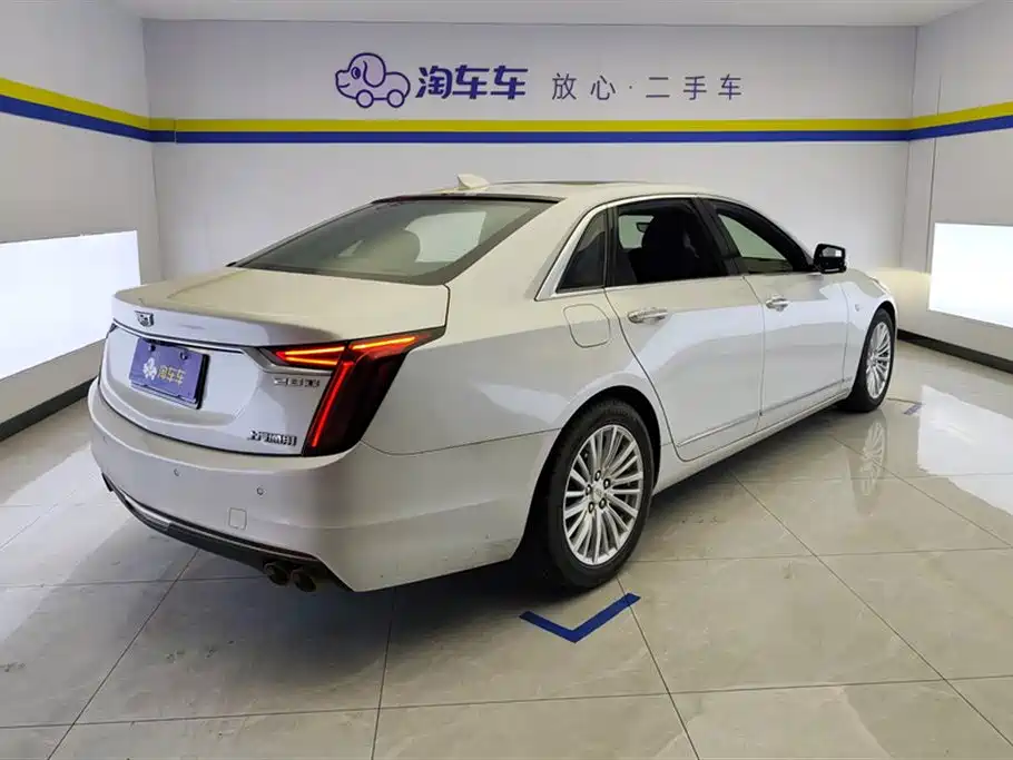 Cadillac CT6 28 T Elite