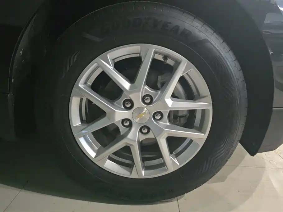 Equinox 535 T Speed World