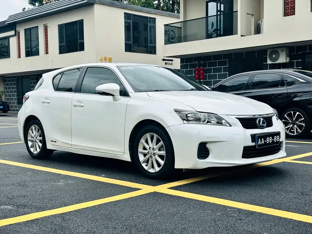 Lexus CT CT200 h Comfort