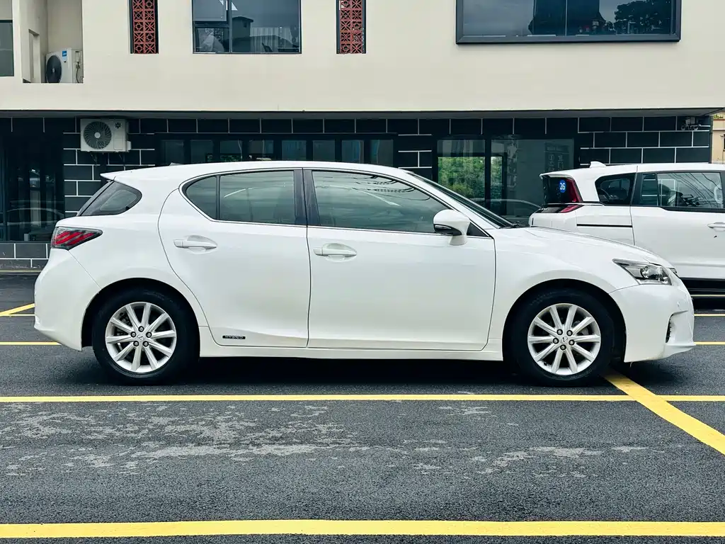 Lexus CT CT200 h Comfort