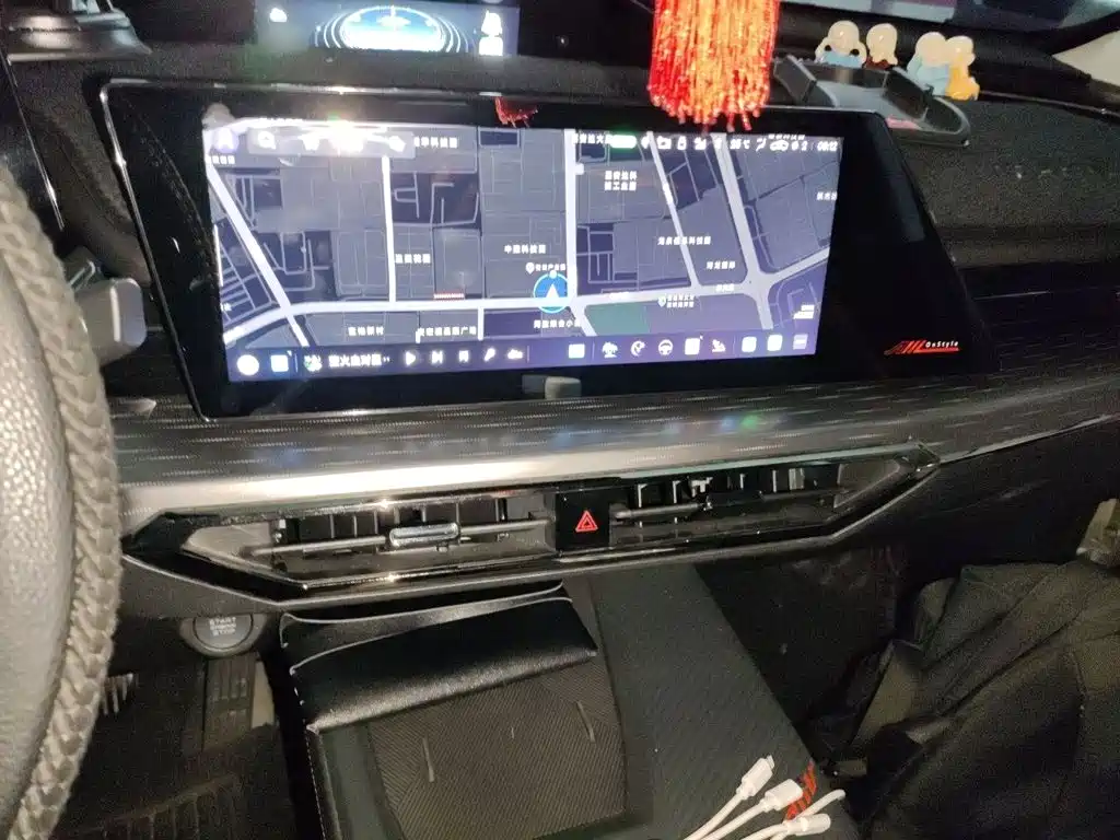 Changan Oshan Z6 Blue Whale 1.5 T DCT Smart Leading