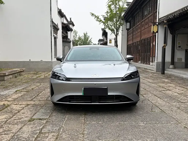 Chery Fengyun A9 L 260 Ultra Long Range Distinguished