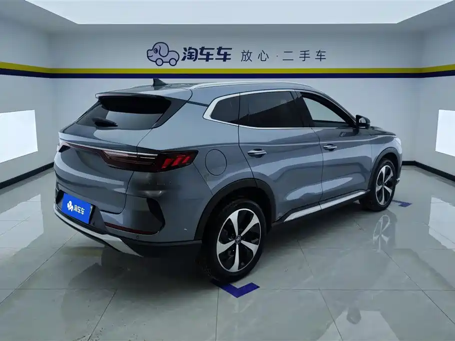 Song PLUS NEV DM-i 110 KM Flagship PLUS