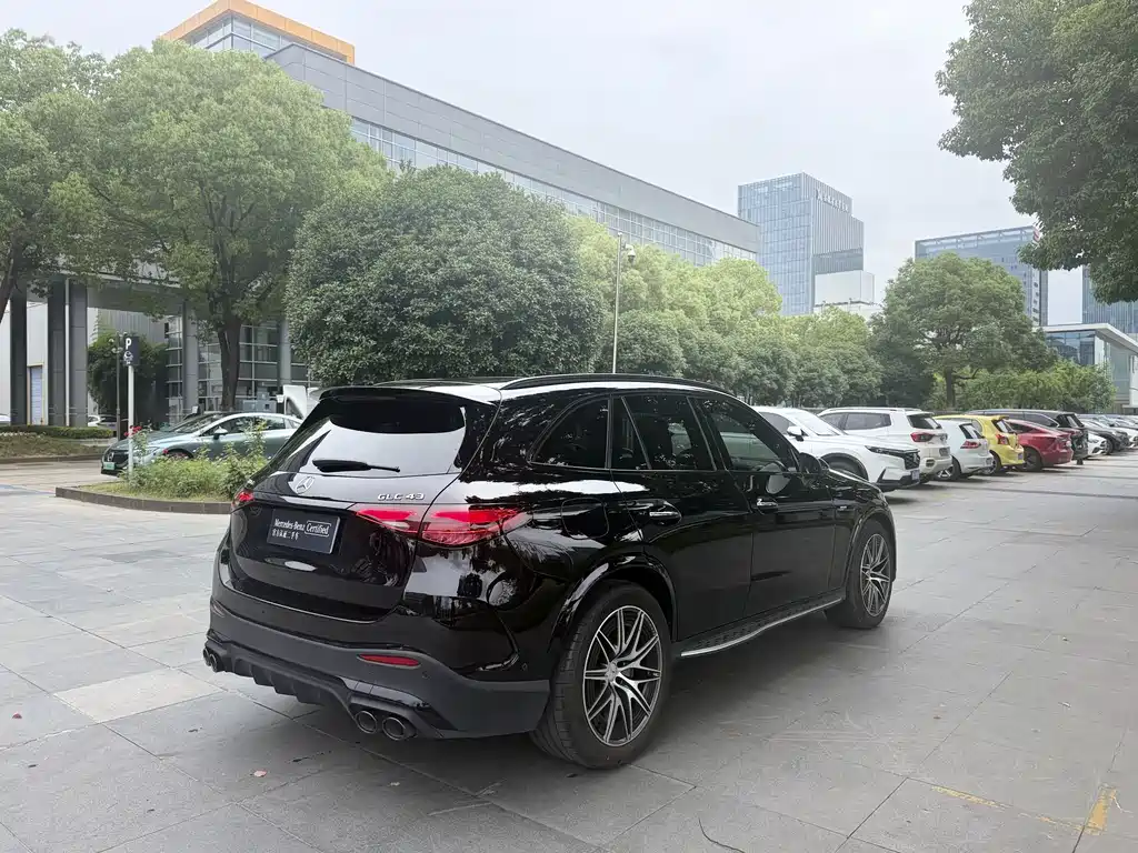 Mercedes-Benz GLC AMG AMG GLC 43 4 MATIC