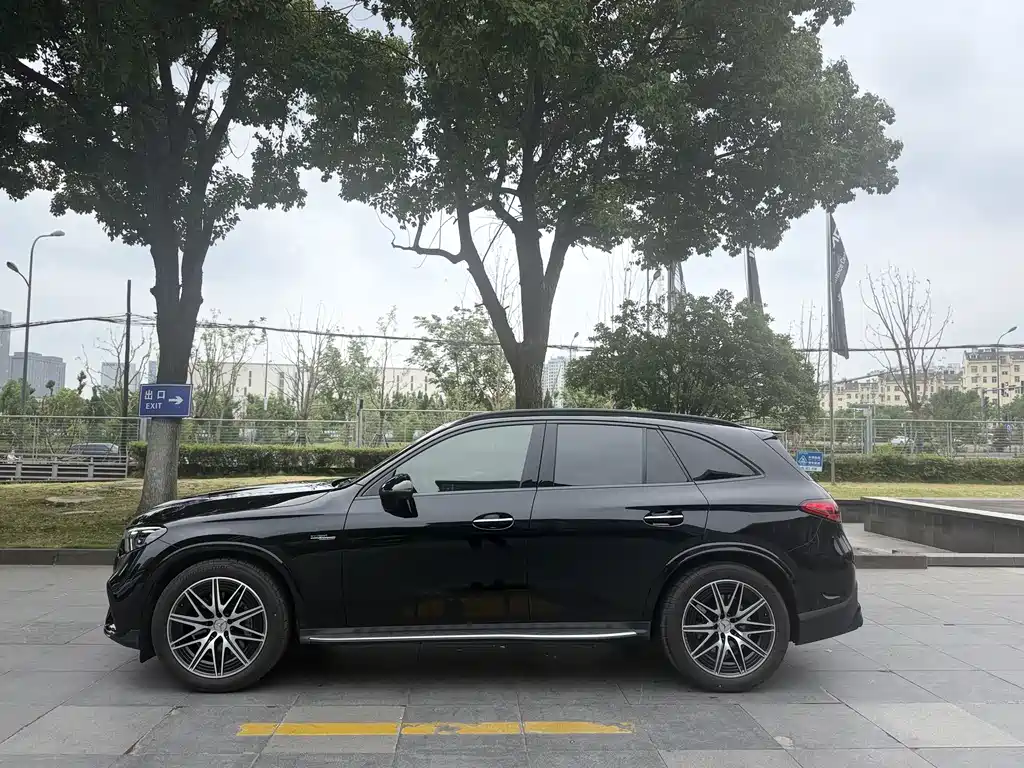 Mercedes-Benz GLC AMG AMG GLC 43 4 MATIC