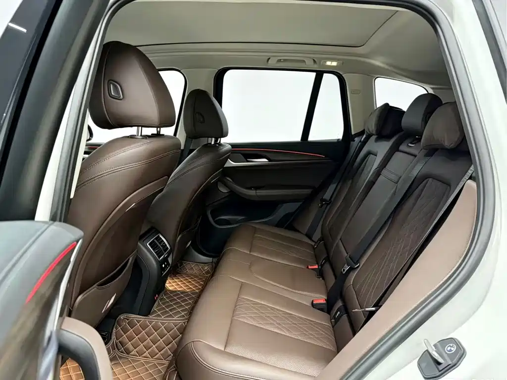 BMW X3 xDrive30 i Leading M Night Package