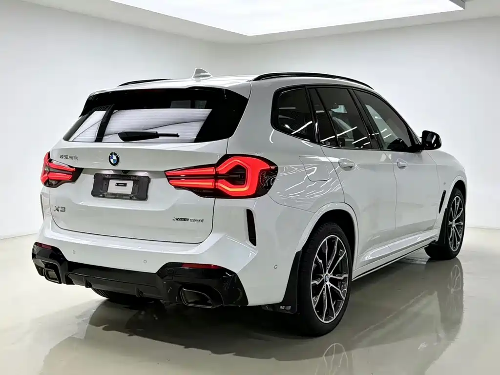 BMW X3 xDrive30 i Leading M Night Package