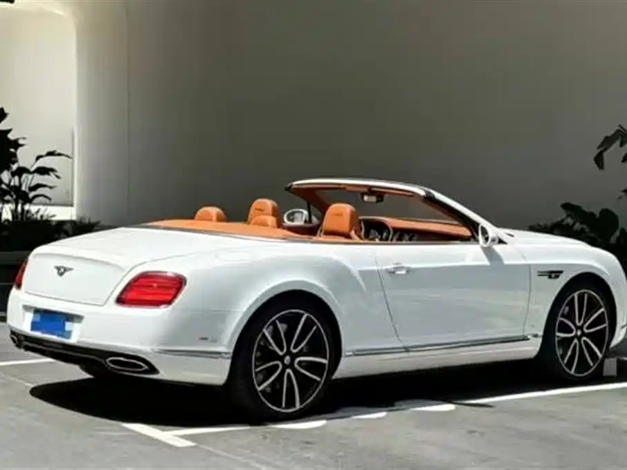 Continental GT 4.0 T GTC V8